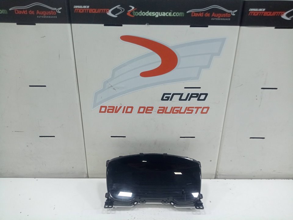Cuadro instrumentos toyota corolla (210)    |   ..
