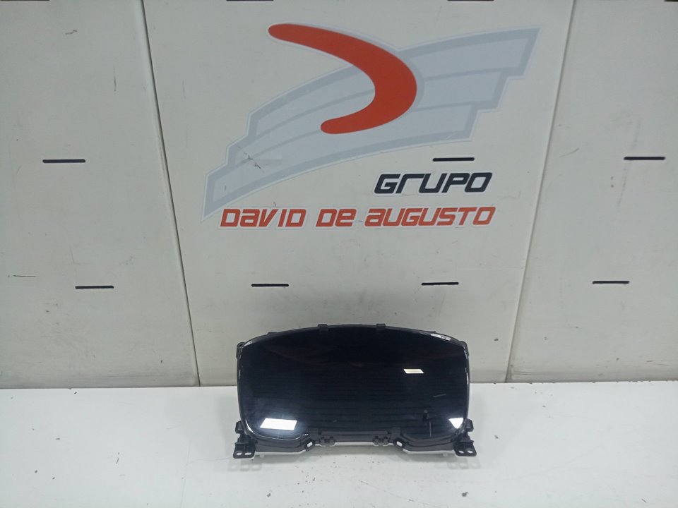 Cuadro instrumentos toyota corolla (210)    |   ..