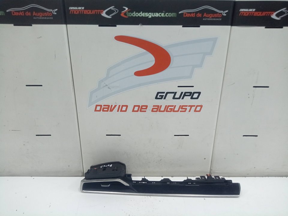 Moldura salpicadero  toyota corolla (210)    |   ..