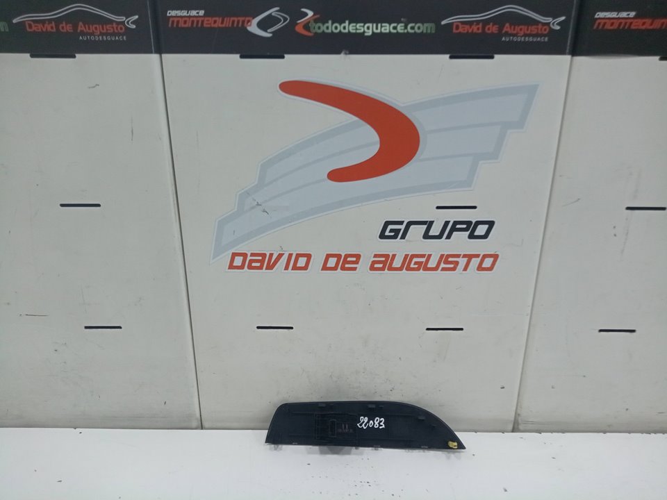 Maneta elevalunas delantera derecha toyota corolla (210)    |   ..