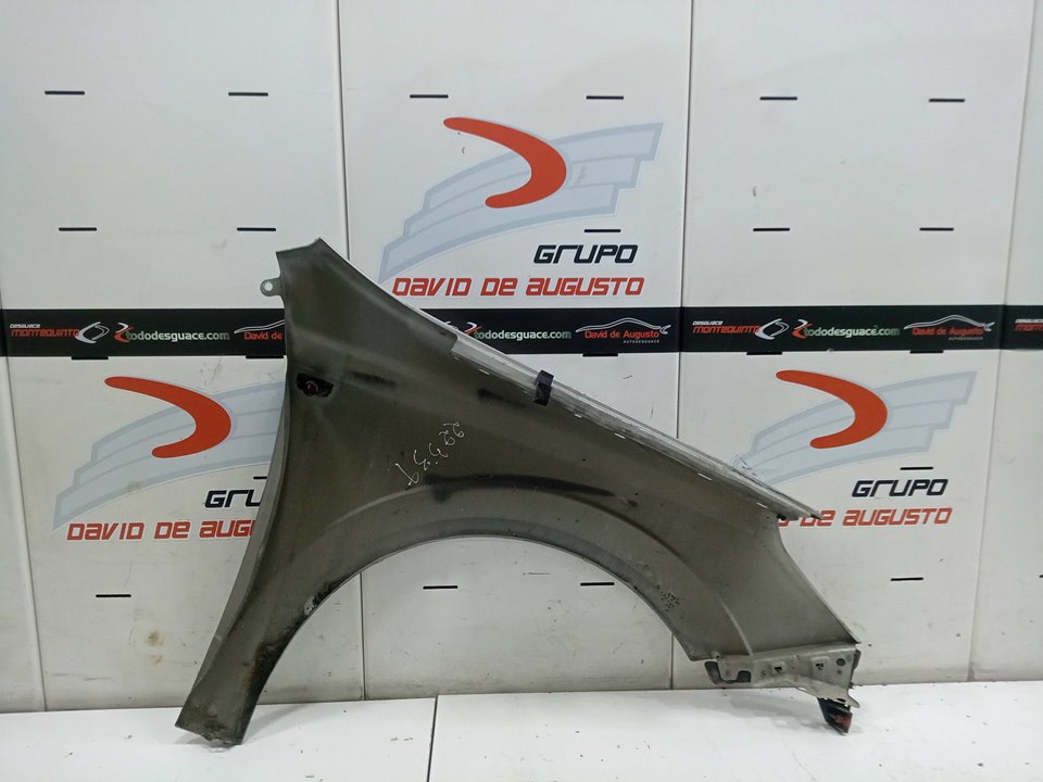 Aleta delantera izquierda opel astra h fastback (200420