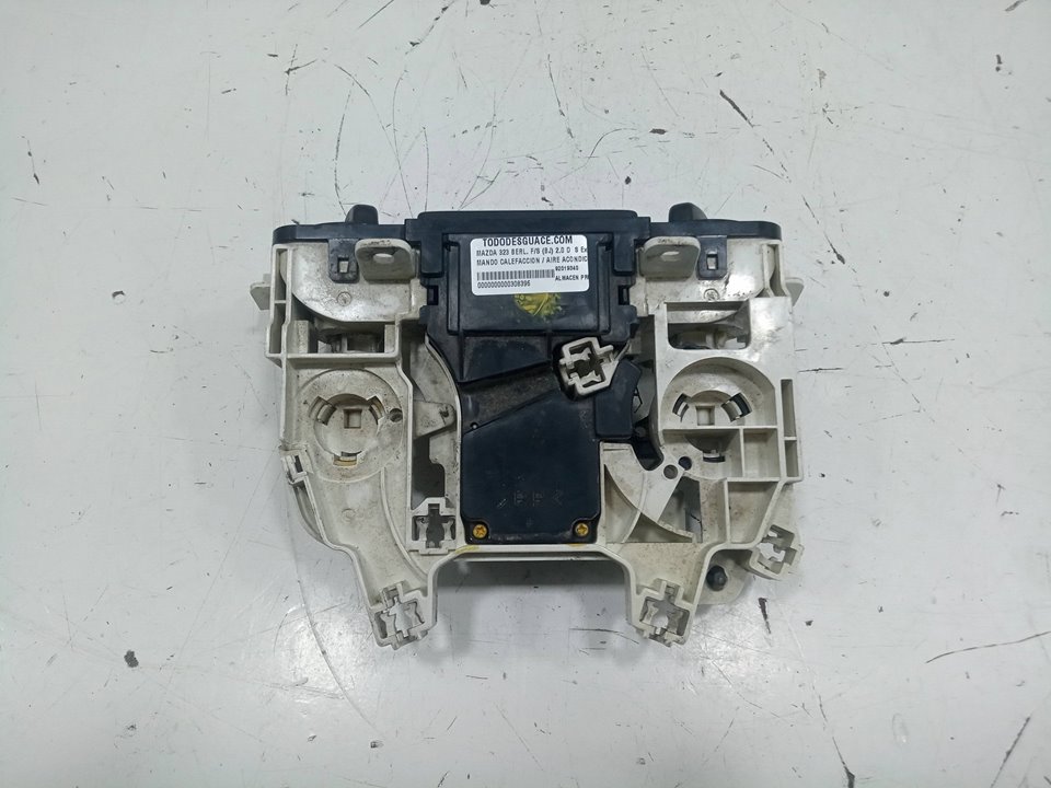 Mando calefaccion /  aire acondicionado mazda 323 s vi sedÁn (2000200