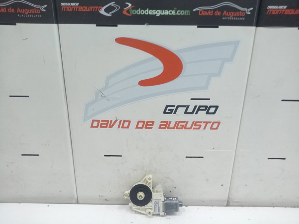 Motor elevalunas delantero derecho mercedesbenz clase c sedÁn (2