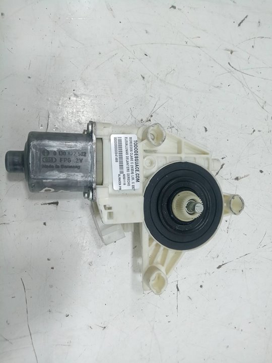 Motor elevalunas delantero derecho mercedesbenz clase c sedÁn (2