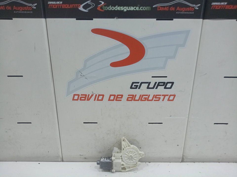 Motor elevalunas delantero derecho mercedesbenz clase c sedÁn (2