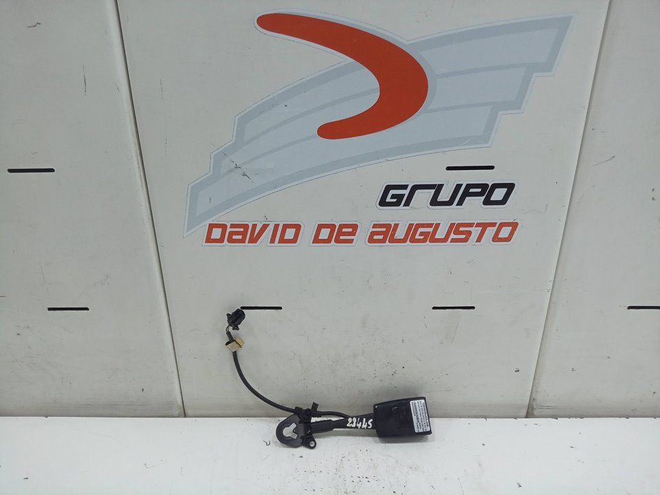 Anclaje cinturon delantero derecho audi a6 sedÁn (20042006) 3.0