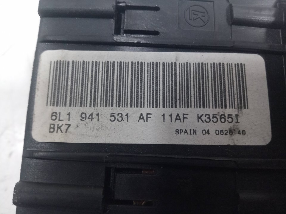 Interruptor posicion de luces seat ibiza iii fastback (2002