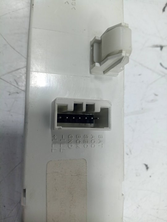 Pantalla central salpicadero suzuki grand vitara ii todo te