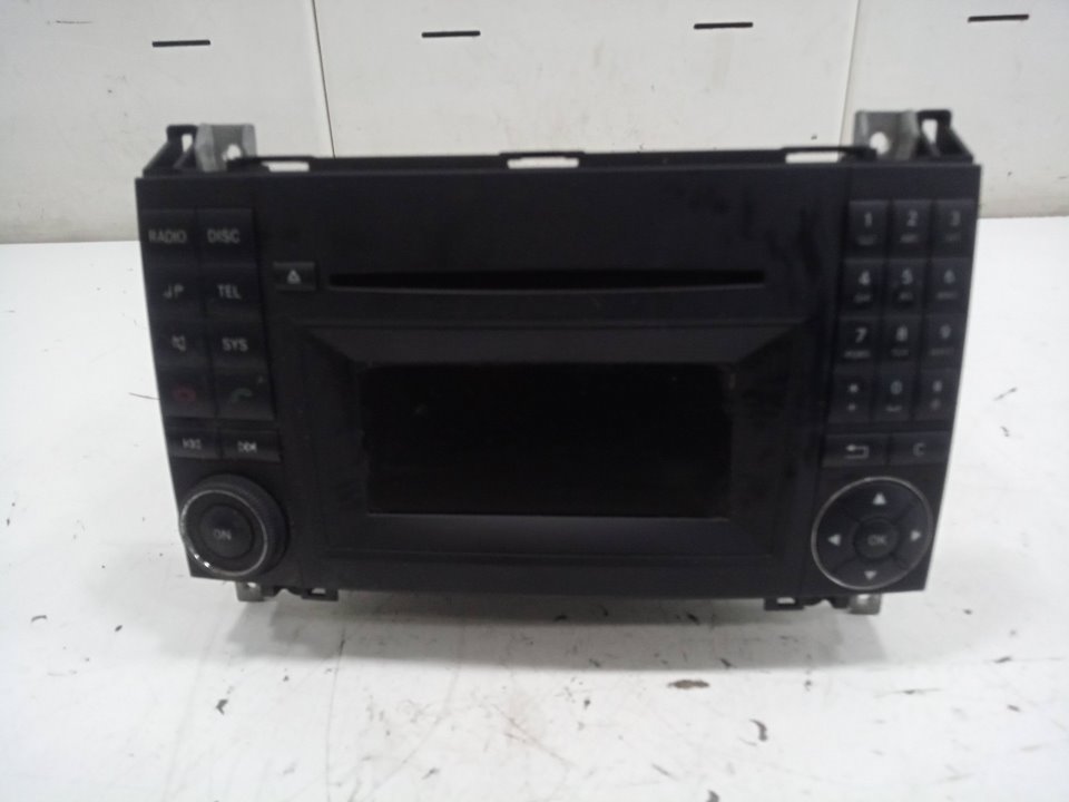 Radio mercedesbenz clase b fastback