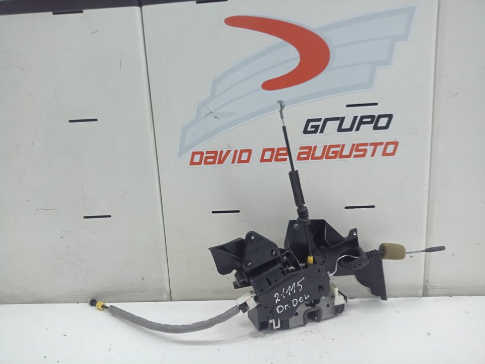 Cerradura puerta delantera derecha mercedesbenz clase c sedÁn (2