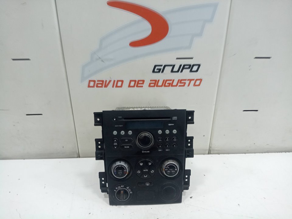 Carcasa central de radio y clima suzuki grand vitara ii todo te
