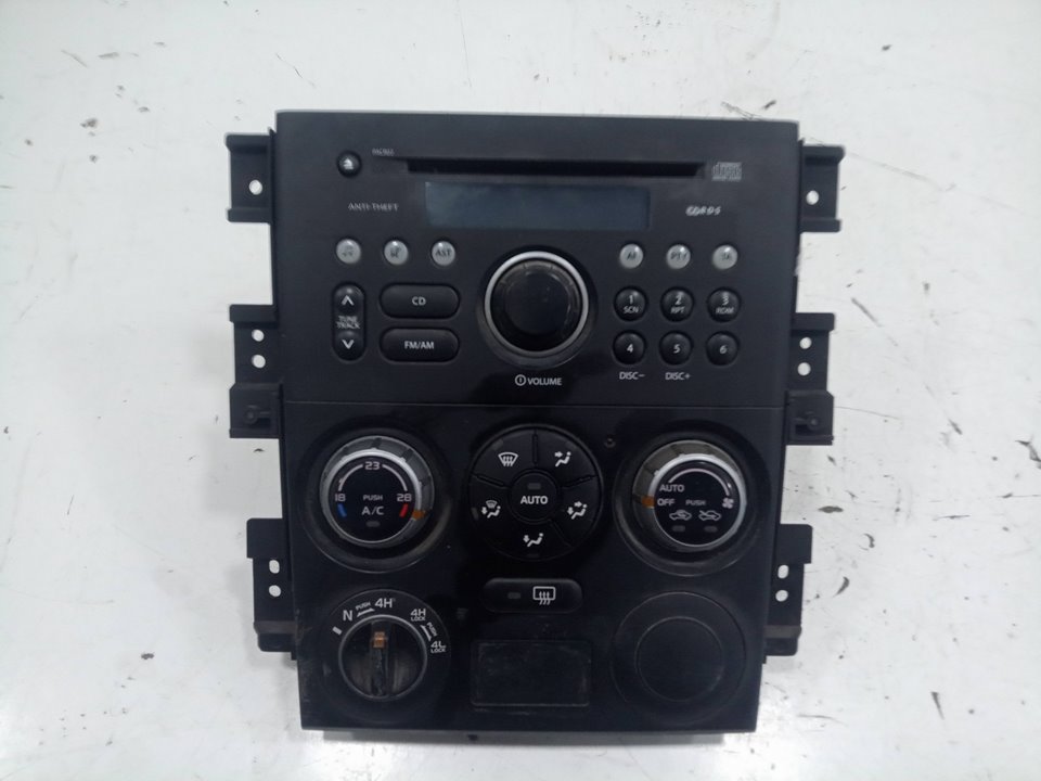 Carcasa central de radio y clima suzuki grand vitara ii todo te