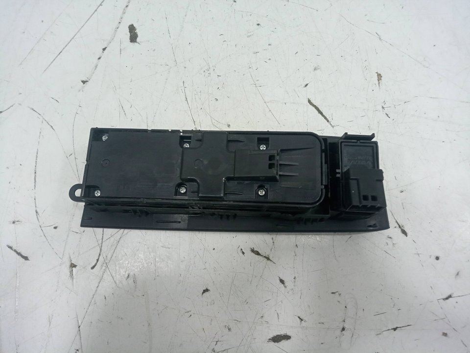 Mando elevalunas delantero izquierdo volvo v40 fastback fastback (2