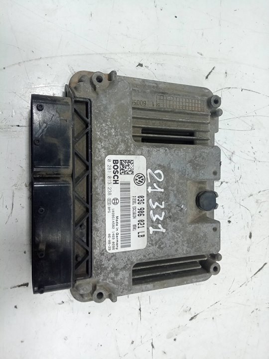 Centralita motor uce skoda octavia ii fastback (200