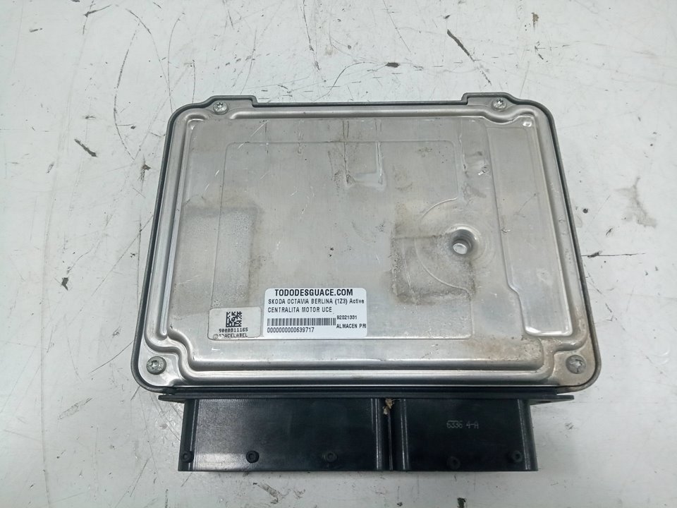 Centralita motor uce skoda octavia ii fastback (200
