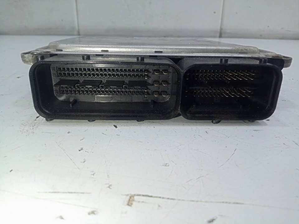 Centralita motor uce skoda octavia ii fastback (200