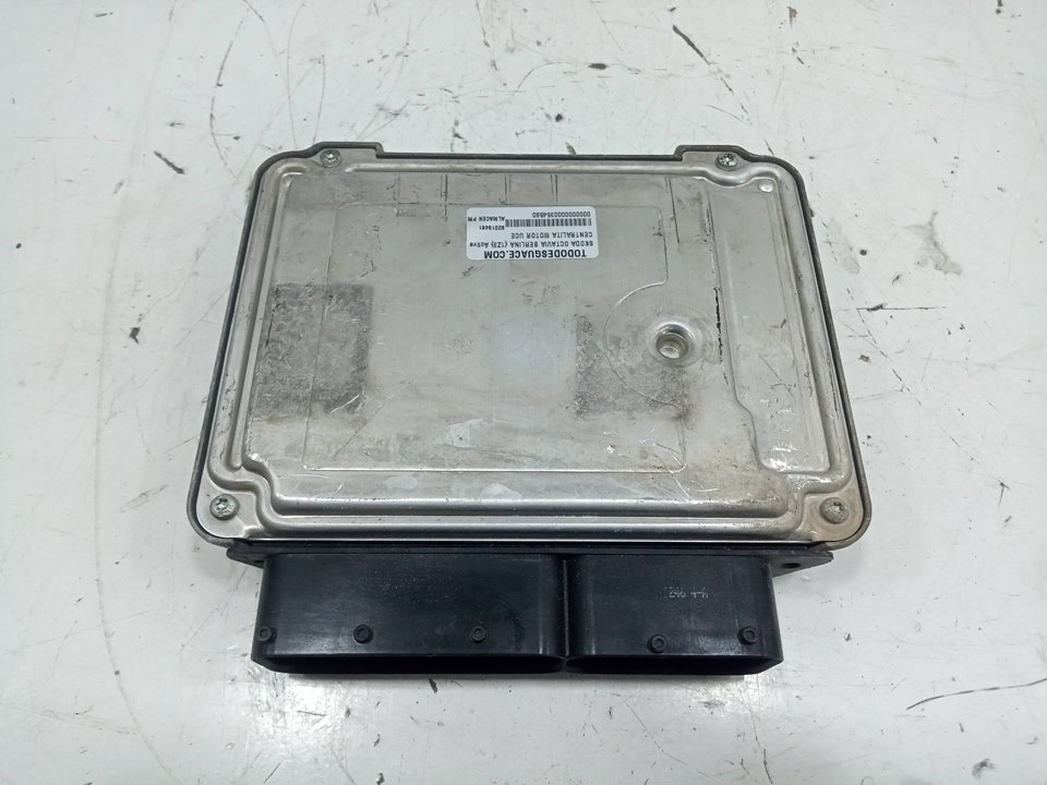 Centralita motor uce skoda octavia ii fastback (200