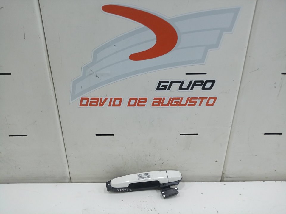 Maneta exterior trasera derecha toyota yaris fastback (200720