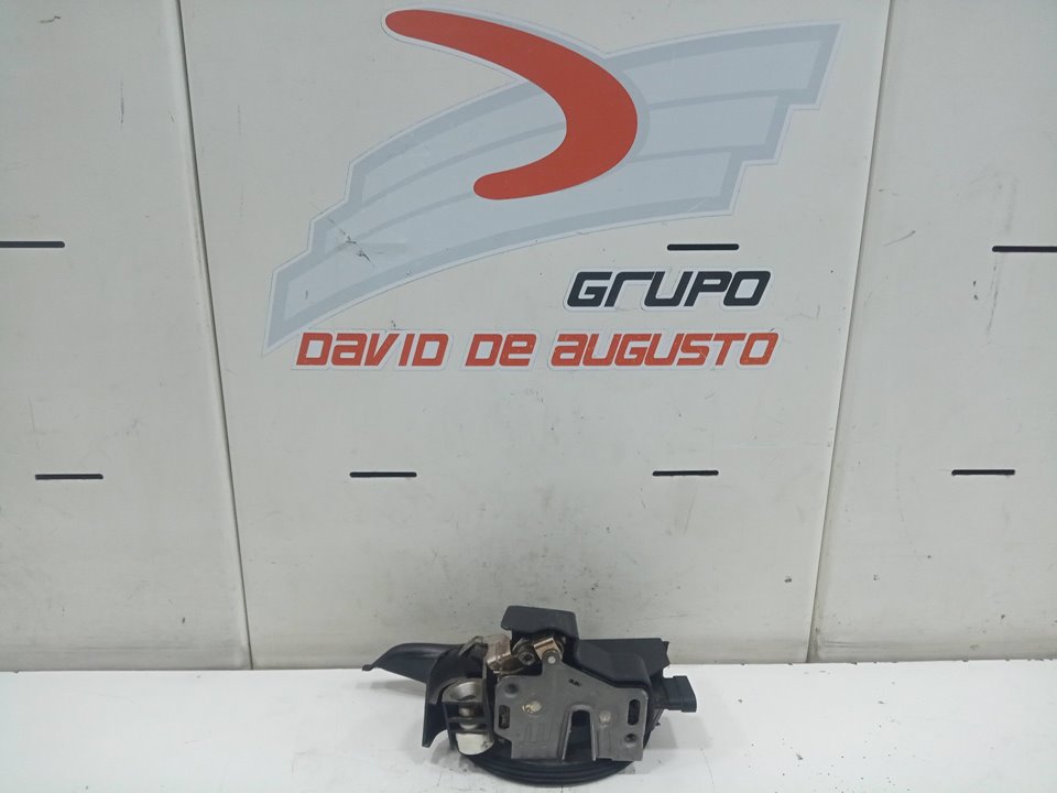 Cerradura puerta trasera derecha mercedesbenz clase m suv (199
