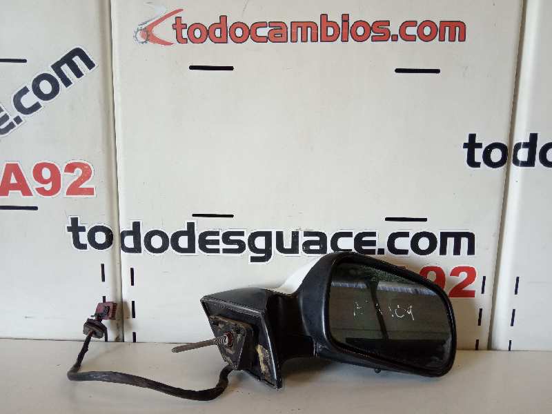Retrovisor derecho electrico peugeot 407 sw 2.0