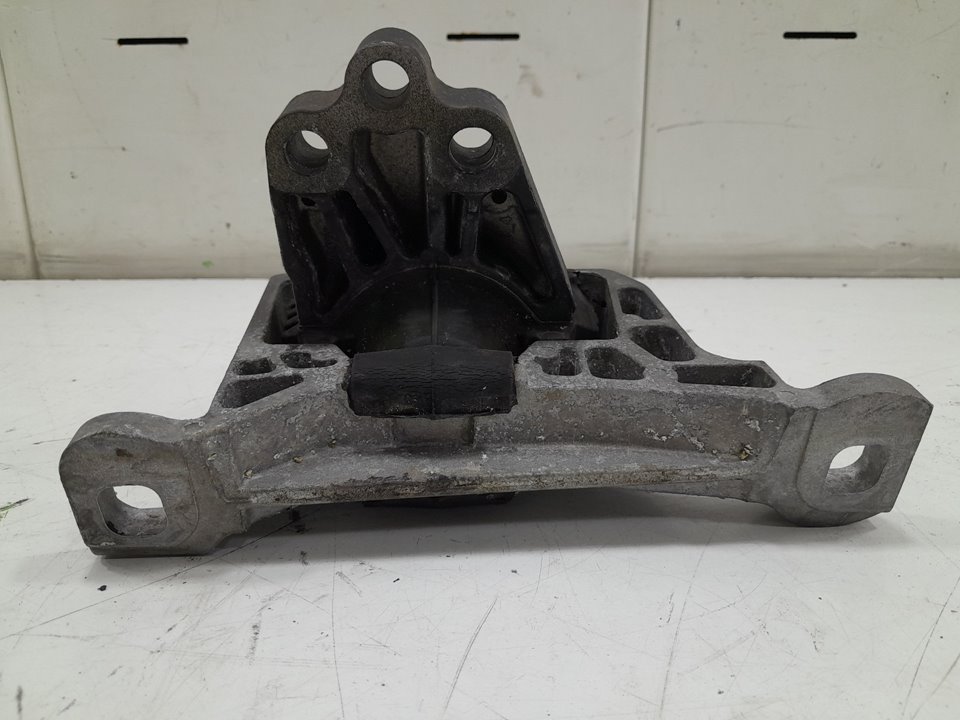 Soporte motor renault master 3t5 van 3t5 van