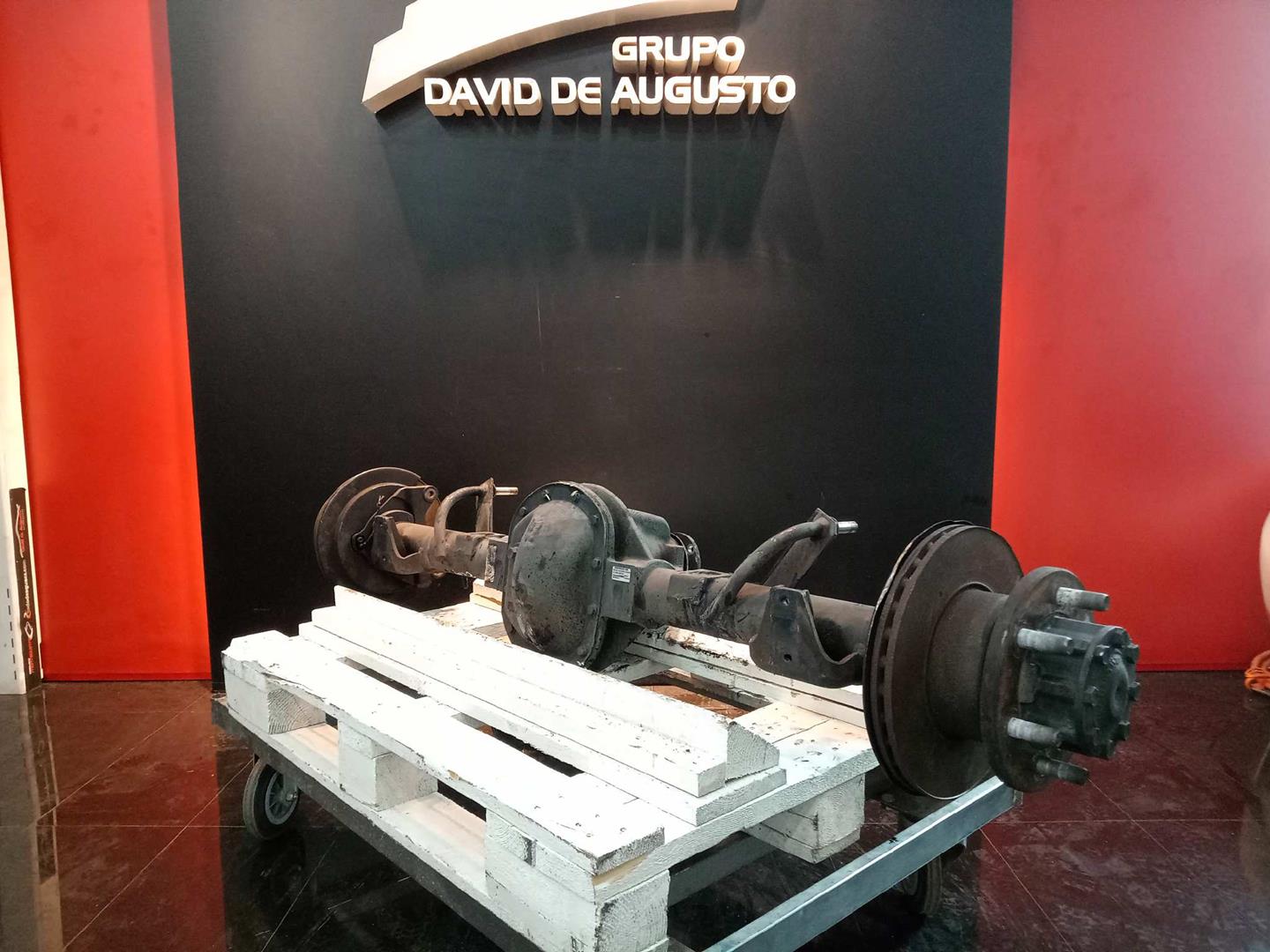 Eje trasero completo iveco 35c14 plataforma elevado
