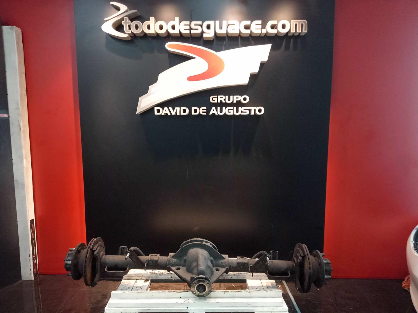Eje trasero completo iveco 35c14 plataforma elevado