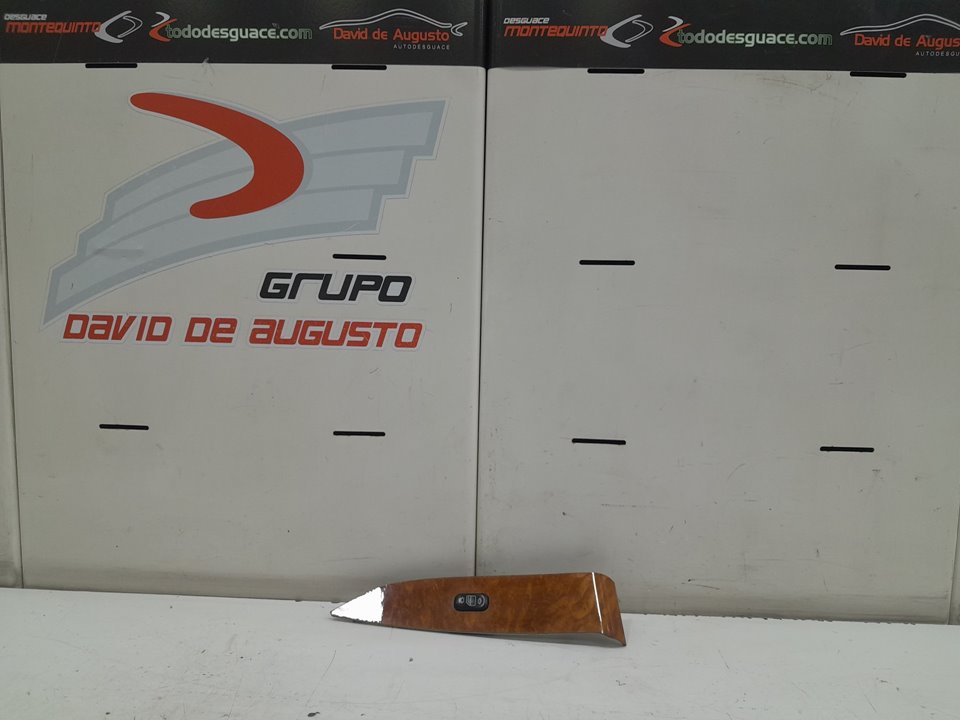 Mando elevalunas delantero derecho 