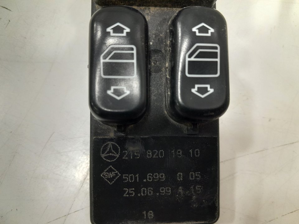 Mando elevalunas delantero izquierdo 