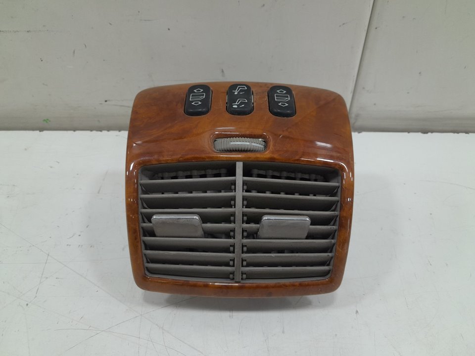 Aireador trasero central 