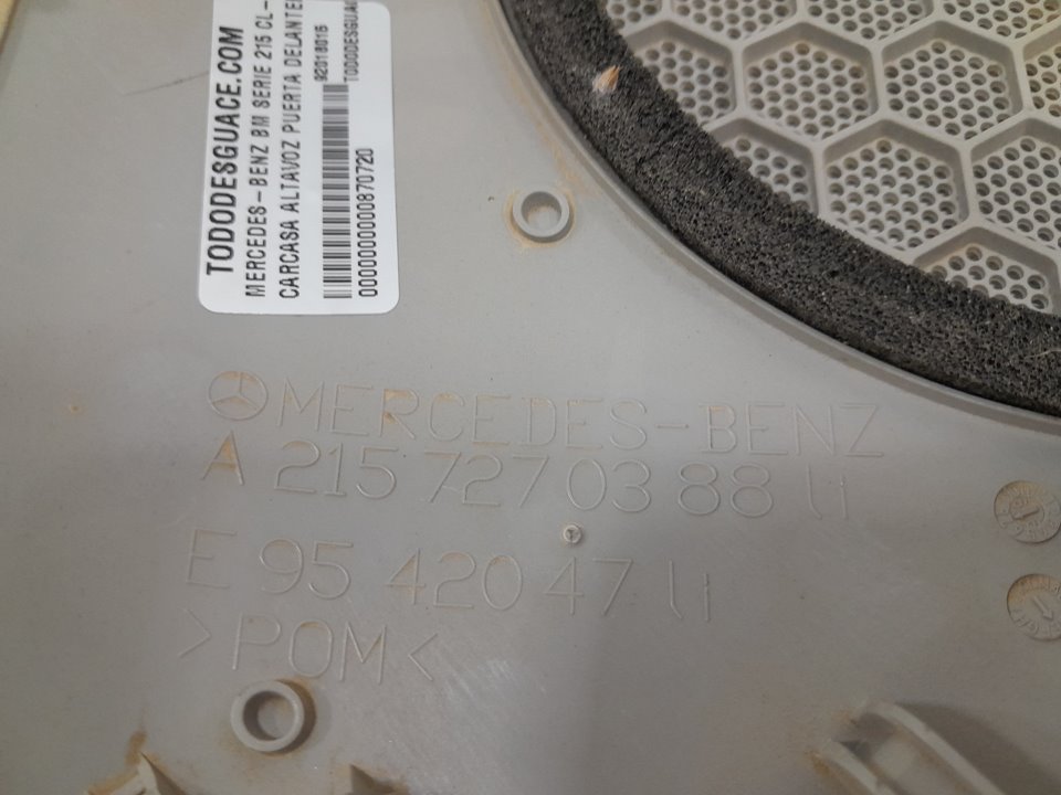 Carcasa altavoz puerta delantera izquierda 