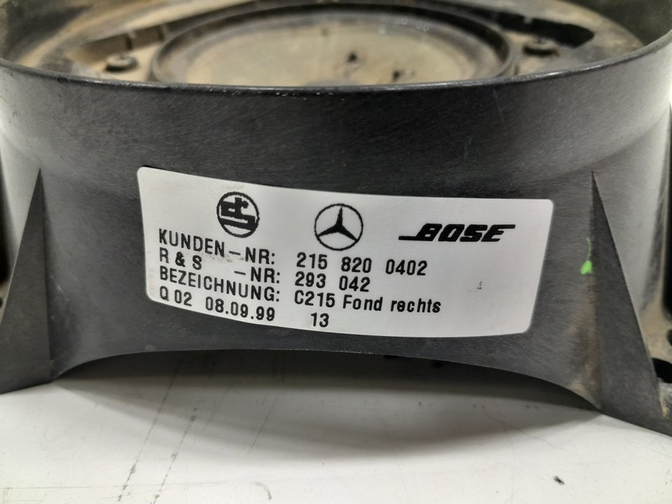 Altavoz delantero derecho 