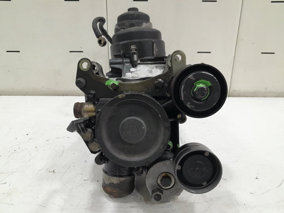 Soporte enfriador aceite motor renault premium distribution f