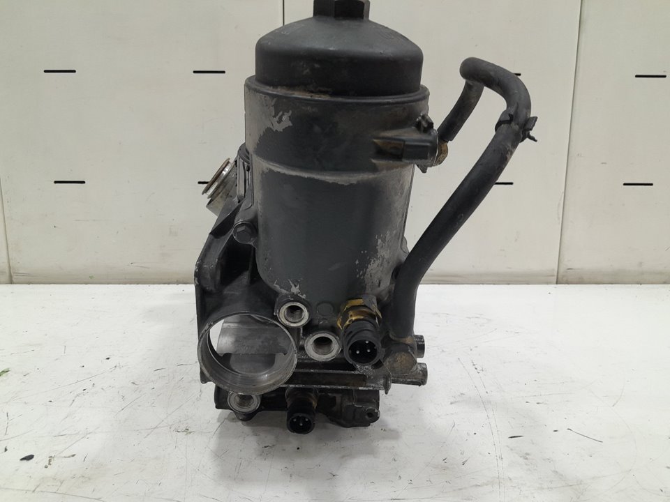 Soporte enfriador aceite motor renault premium distribution f