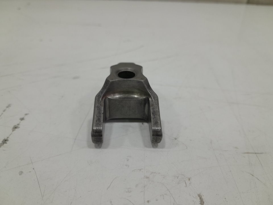 Soporte inyectores renault premium distribution f