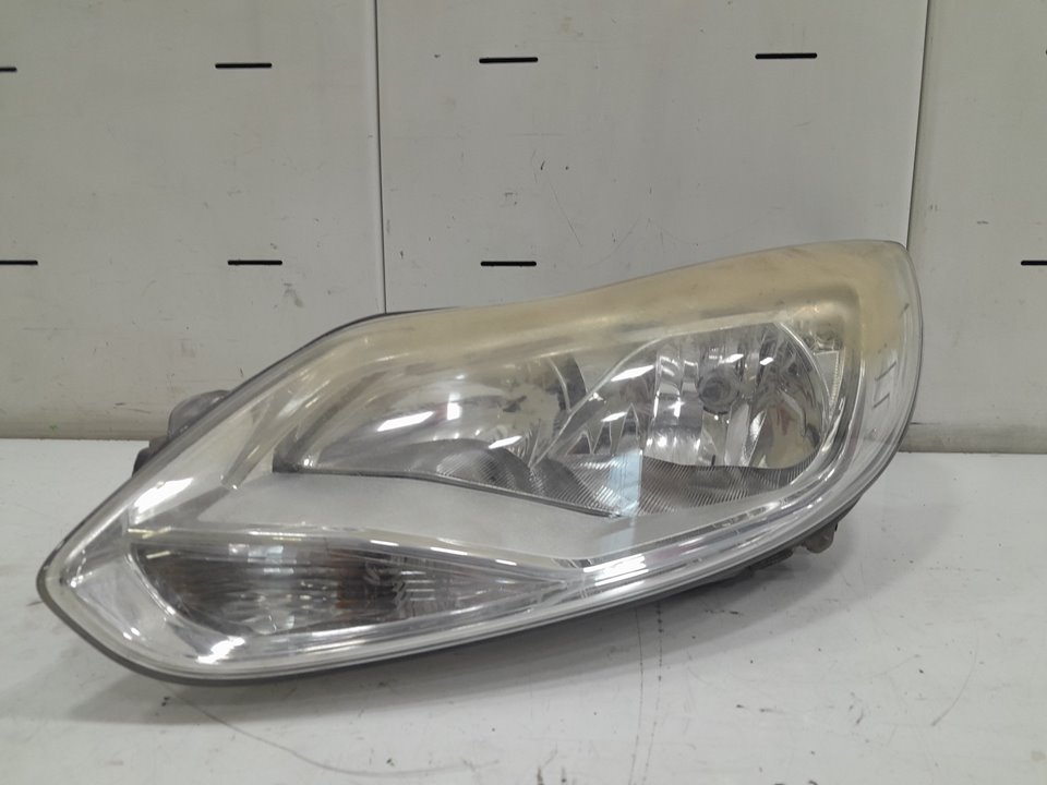 Faro izquierdo ford focus iii 1.6 tdci