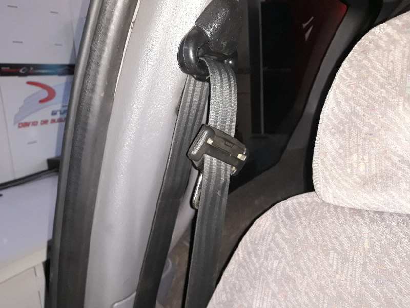 Cinturon seguridad delantero derecho chrysler voyager  grand voyager iii 2.5 td