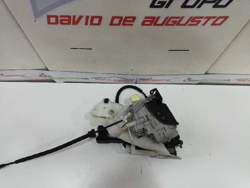 Cerradura puerta delantera izquierda volkswagen passat variant (3c5