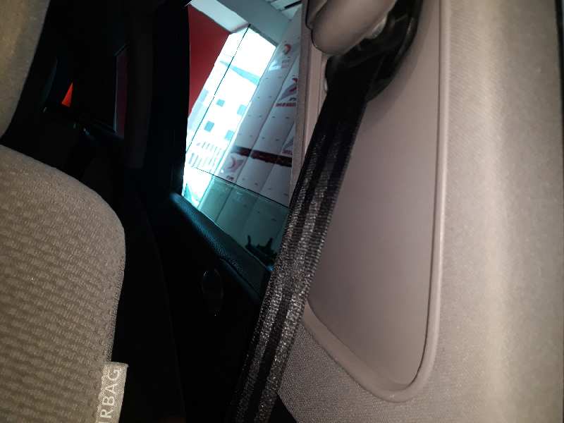 Cinturon seguridad delantero izquierdo volkswagen passat variant (3c5