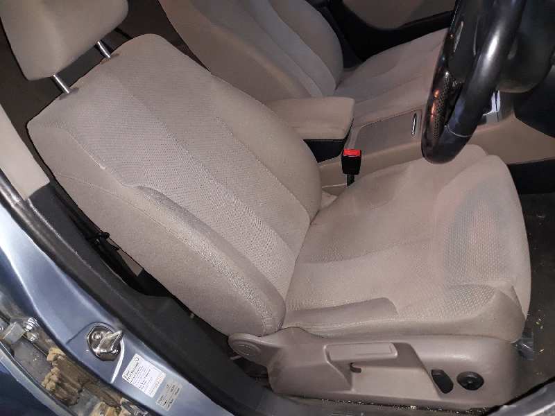 Asiento delantero derecho volkswagen passat variant (3c5