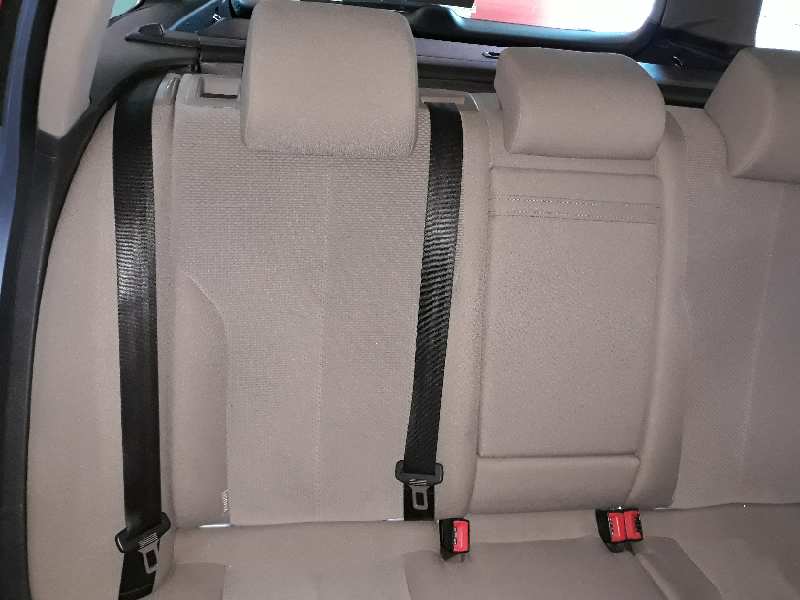 Asientos trasero derecho volkswagen passat variant (3c5