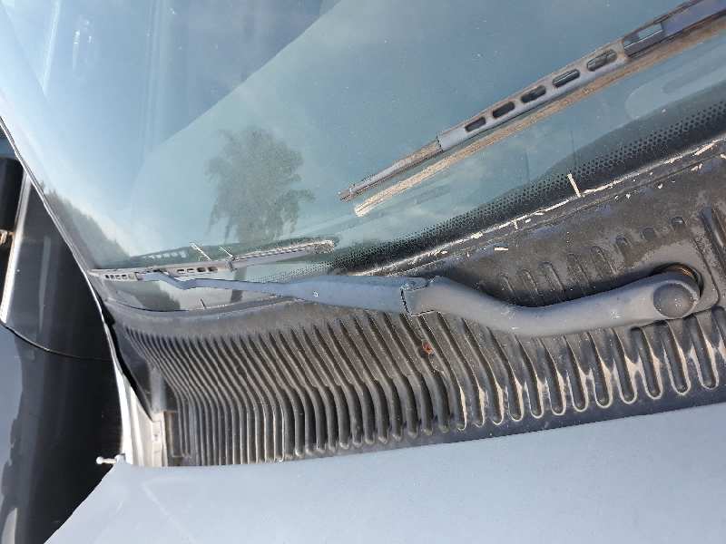 Brazo limpia delantero derecho kia sportage 2.0 4wd