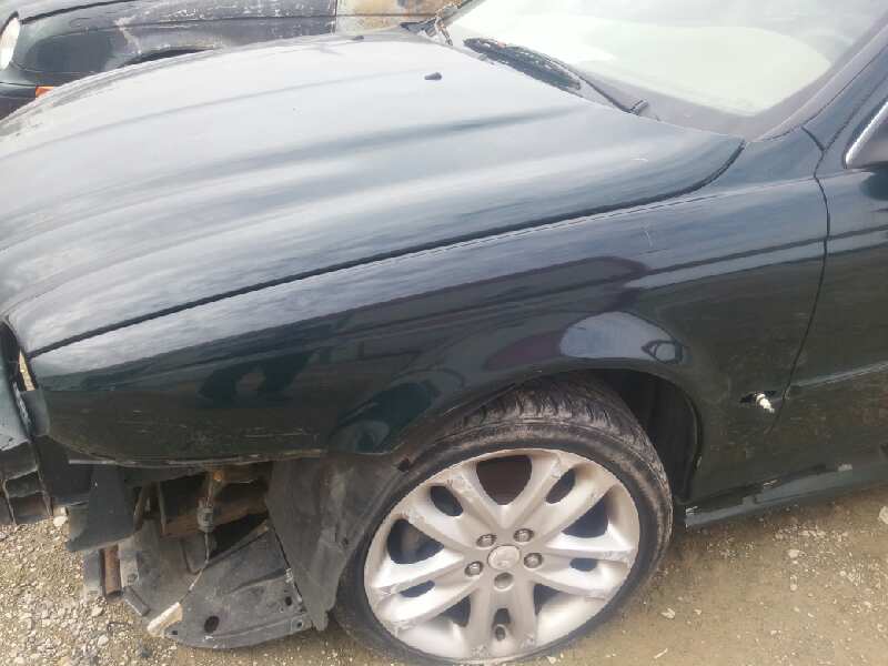 Aleta delantera izquierda jaguar x-type 2.5 v6 a las 4 ruedas