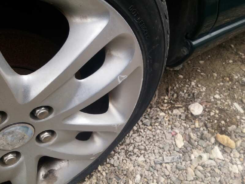 Llanta jaguar x-type 2.5 v6 a las 4 ruedas