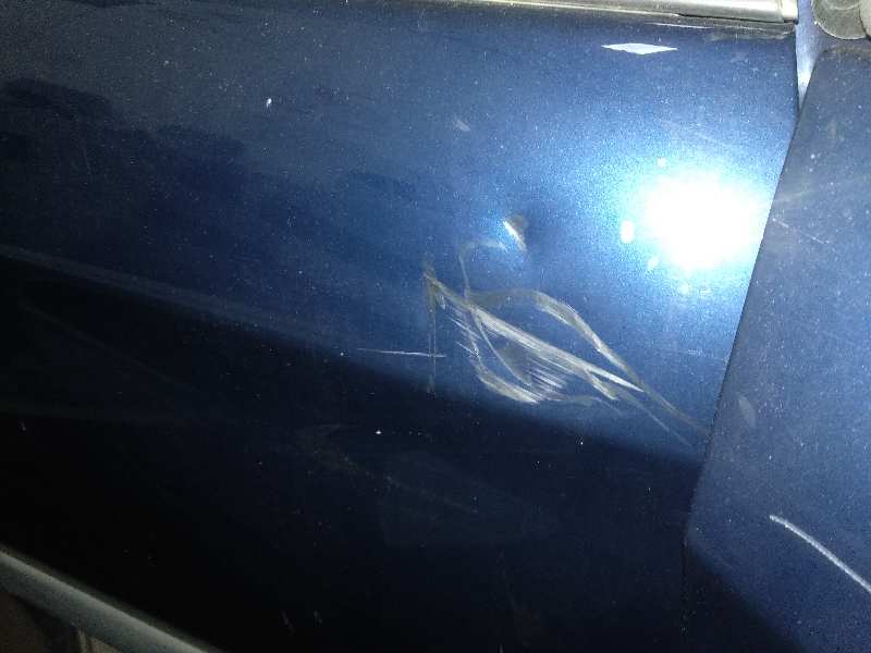 Puerta delantera derecha chrysler voyager iv 2.4