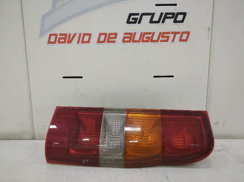 Piloto trasero derecho 2.4 tdci