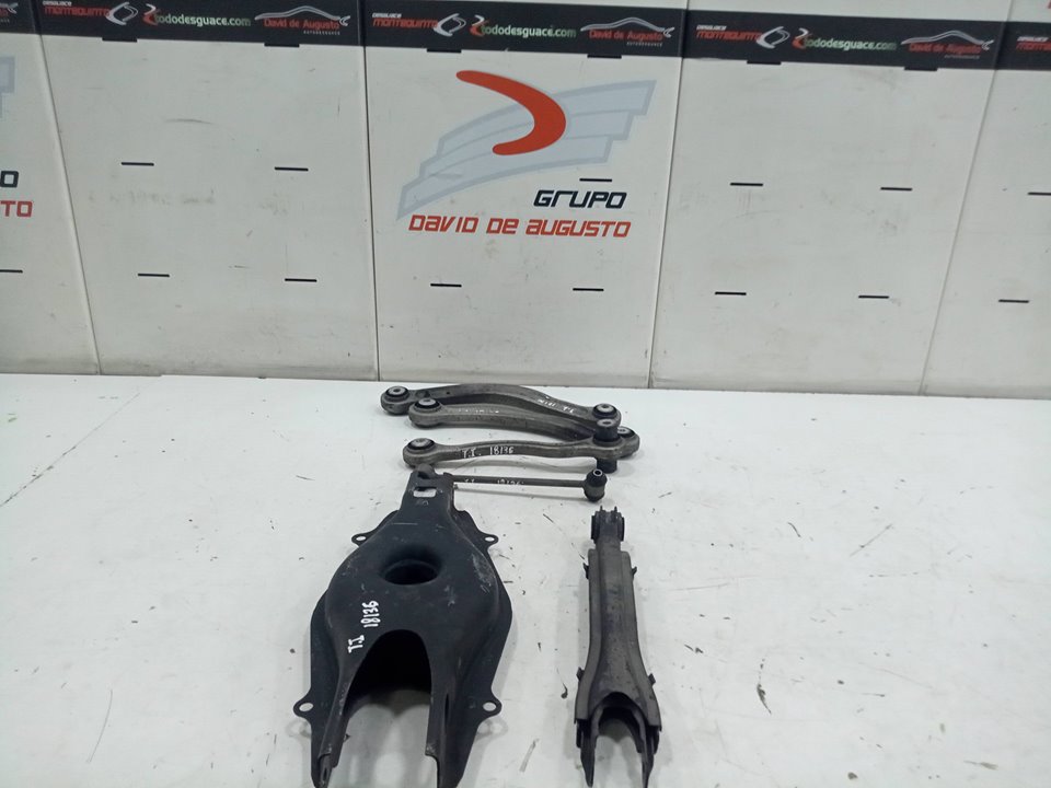 Brazo suspension inferior trasero izquierdo mercedes-benz clase c c 200 cdi (204.001)