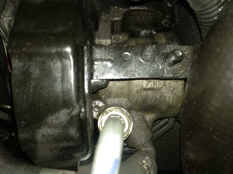 Bomba direccion peugeot bipper 1.4 hdi