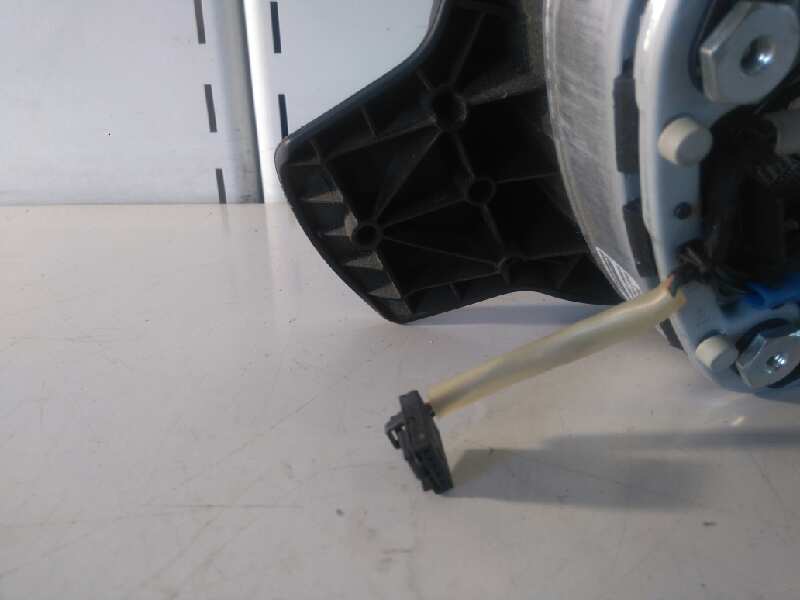 Airbag delantero izquierdo seat ibiza iii 1.4 tdi
