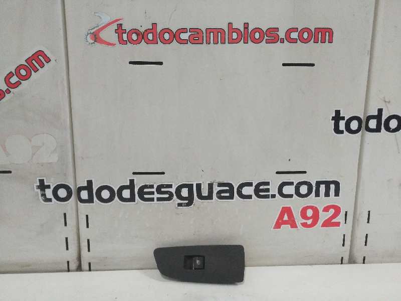 Mando elevalunas delantero derecho bmw 1 116 d